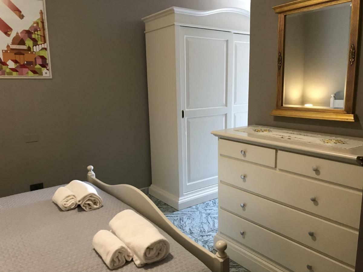 Anfite Apartments Castelletto ペスキエーラ・デル・ガルダ エクステリア 写真