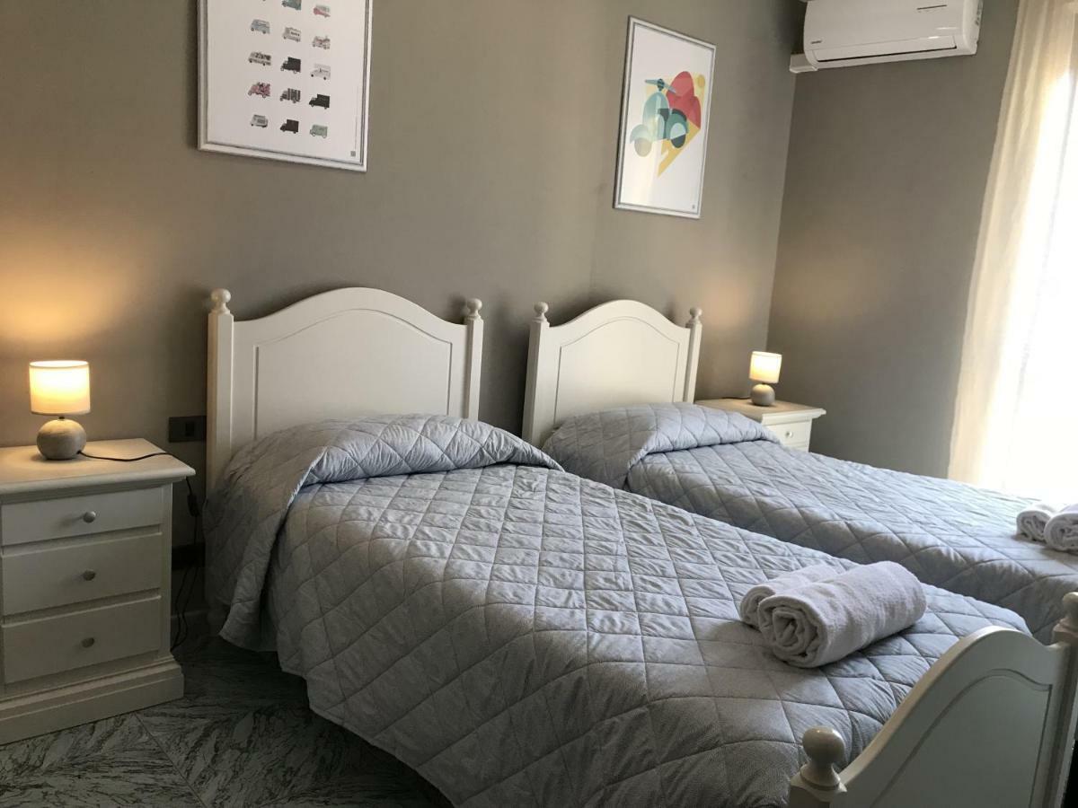 Anfite Apartments Castelletto ペスキエーラ・デル・ガルダ エクステリア 写真